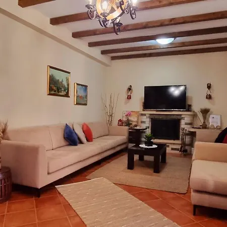 Villa Bezhani