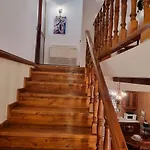 Bezhani Willa Golem (Tirana)