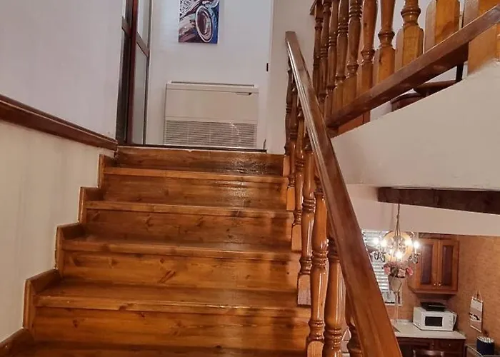 Bezhani 别墅 格勒姆